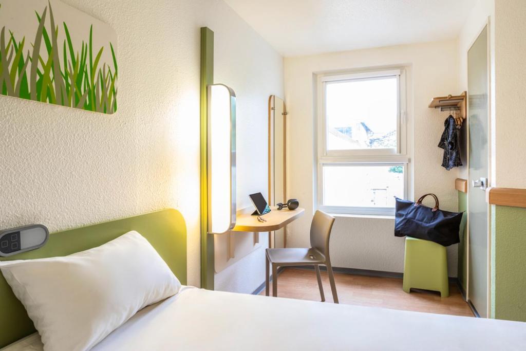 ibis budget Compiègne Centre-Ville Esterno foto